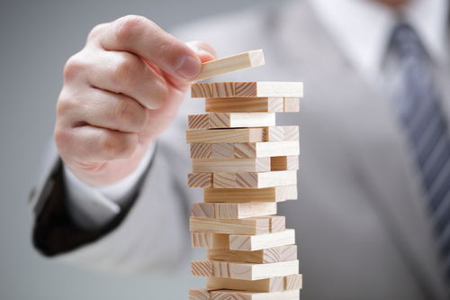 2019美國法學(xué)專業(yè)前三院校概覽 為計(jì)算機(jī)網(wǎng)絡(luò)科技開發(fā)者提供的法律視野